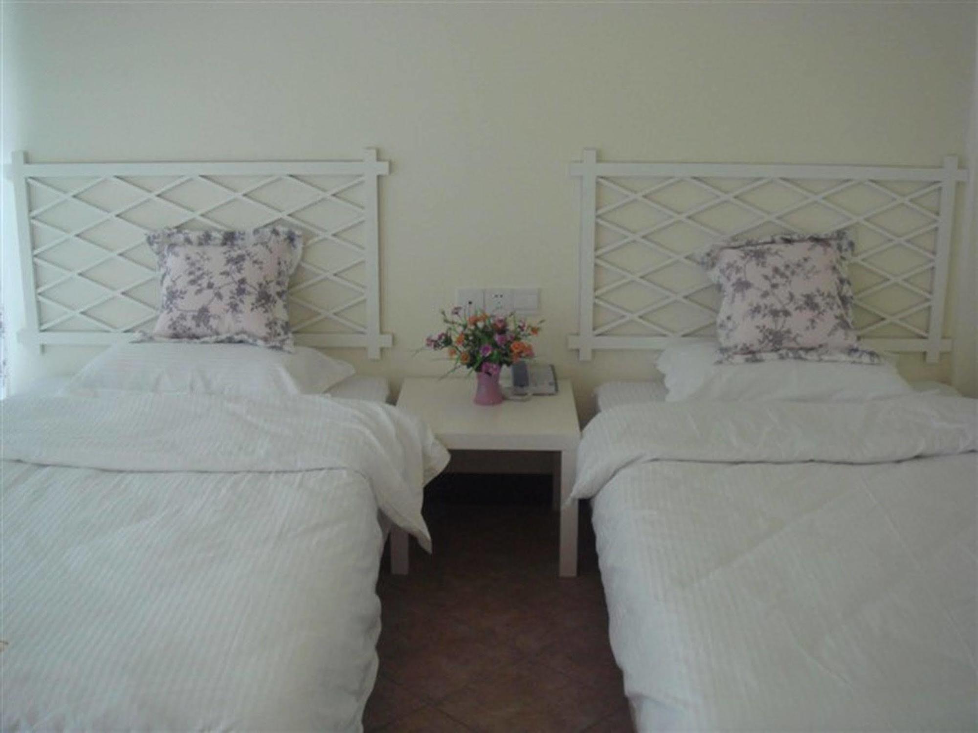 Lion S Lodge Yangshuo Exterior photo